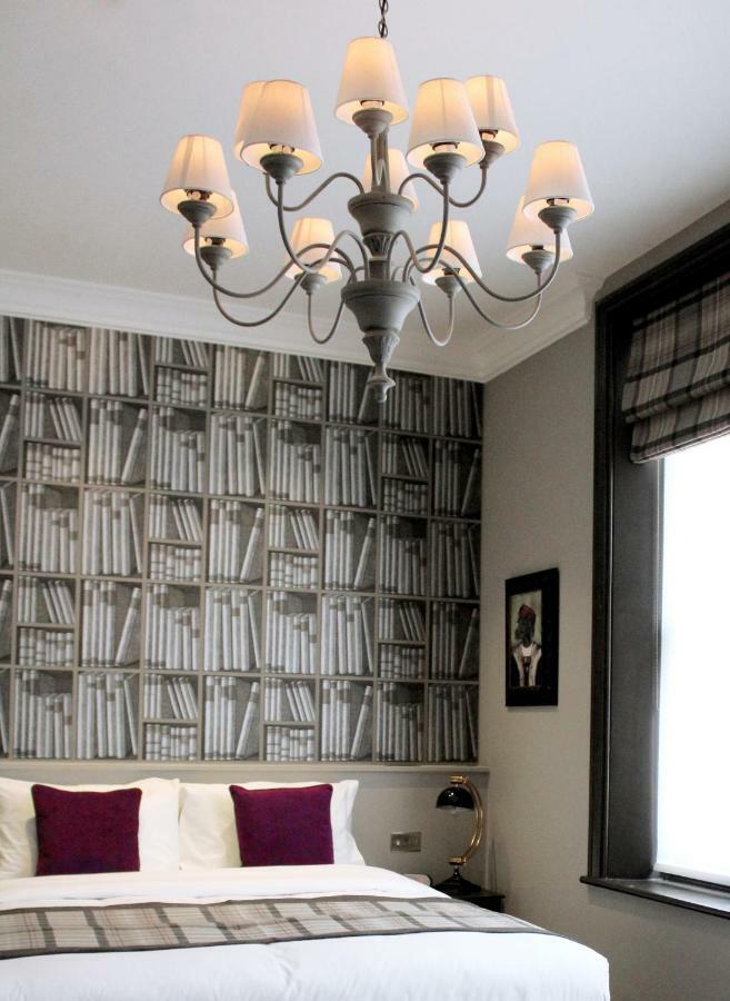 Deluxe Double or Twin Room,819084854:JPEG